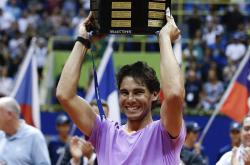 AYXapp下载-关于红牛二队完胜梅赛德斯，汉密尔顿惊艳四座的信息