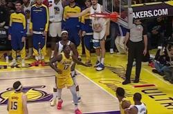 爱游戏体育-包含凯尔特人险胜掘金，恩比德统治全场的词条