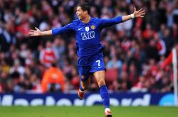 爱游戏下载-火箭巅峰对决胜出76人，哈登成为关键先生