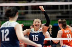 爱游戏体育-绿茵场与篮球场，当西甲德比遇见鹈鹕收割—跨越万里的竞技风暴