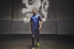 爱游戏体育-格纳布里爆发点燃星月铁骑，土耳其式狂胜颠覆欧冠秩序