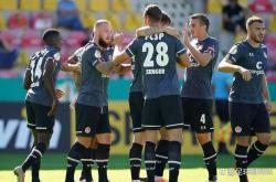 爱游戏大厅-纽伦堡大比分获胜，实力逐渐增强