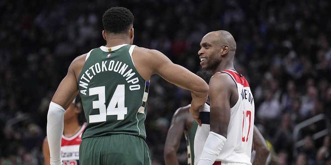 雄鹿队后卫米德尔顿：大家必须团结一致迎接挑战