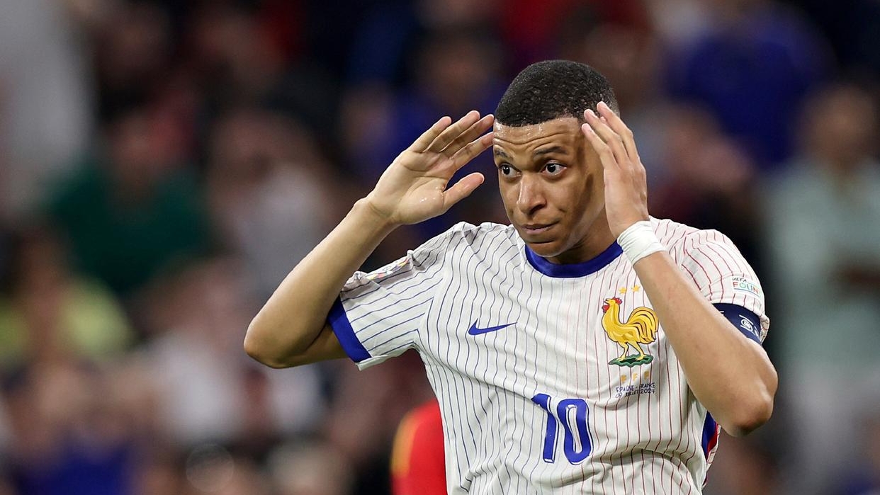 法国联赛中新生代球员崭露头角