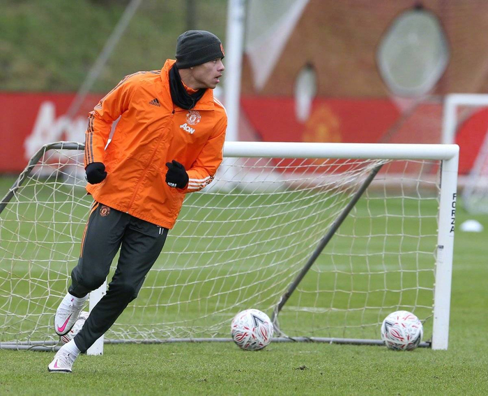 曼联准备在客场迎战沃特福德，力争卫冕