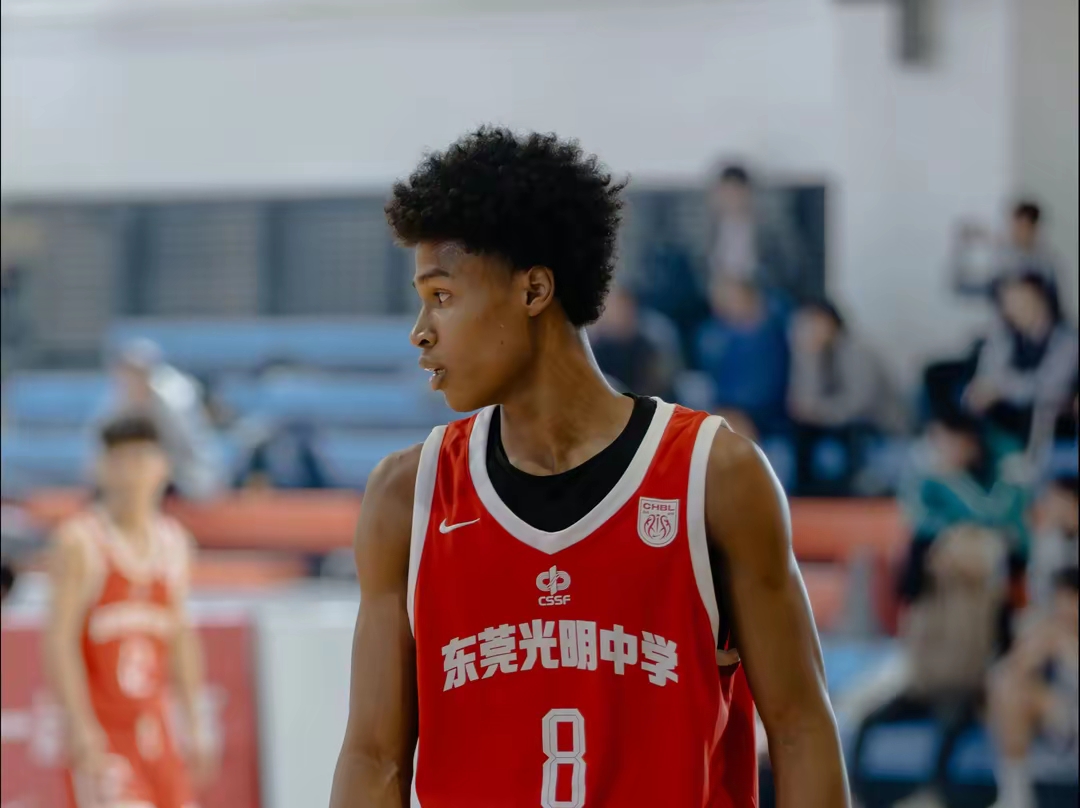 亚洲篮球选手被誉为未来之星