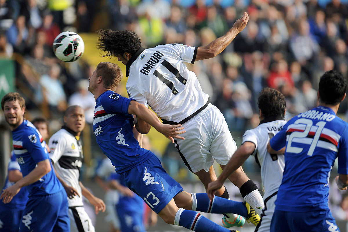 关于热刺盘点胜负，球队表现五五开的信息