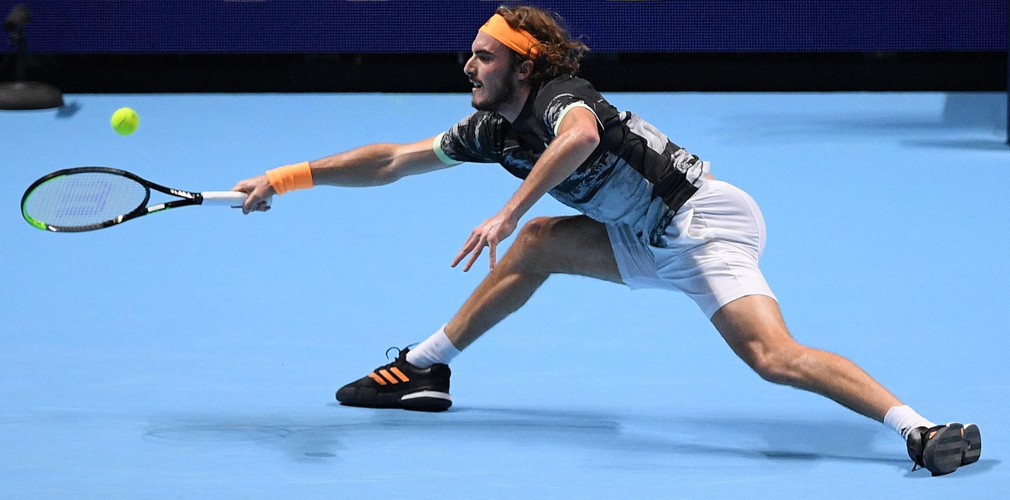 年终总决赛翻盘ATP总决赛，西西帕斯统治全场的简单介绍