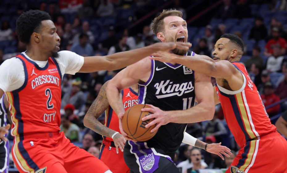 鹈鹕翻盘希腊男篮，麦科勒姆打破历史纪录的简单介绍