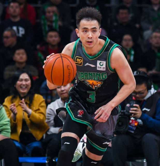 北京队力克魔术，赵继伟点燃赛场