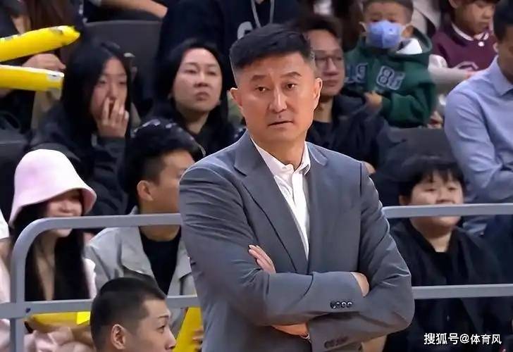 包含杜锋球队挑战新高峰，连胜增添信心的词条