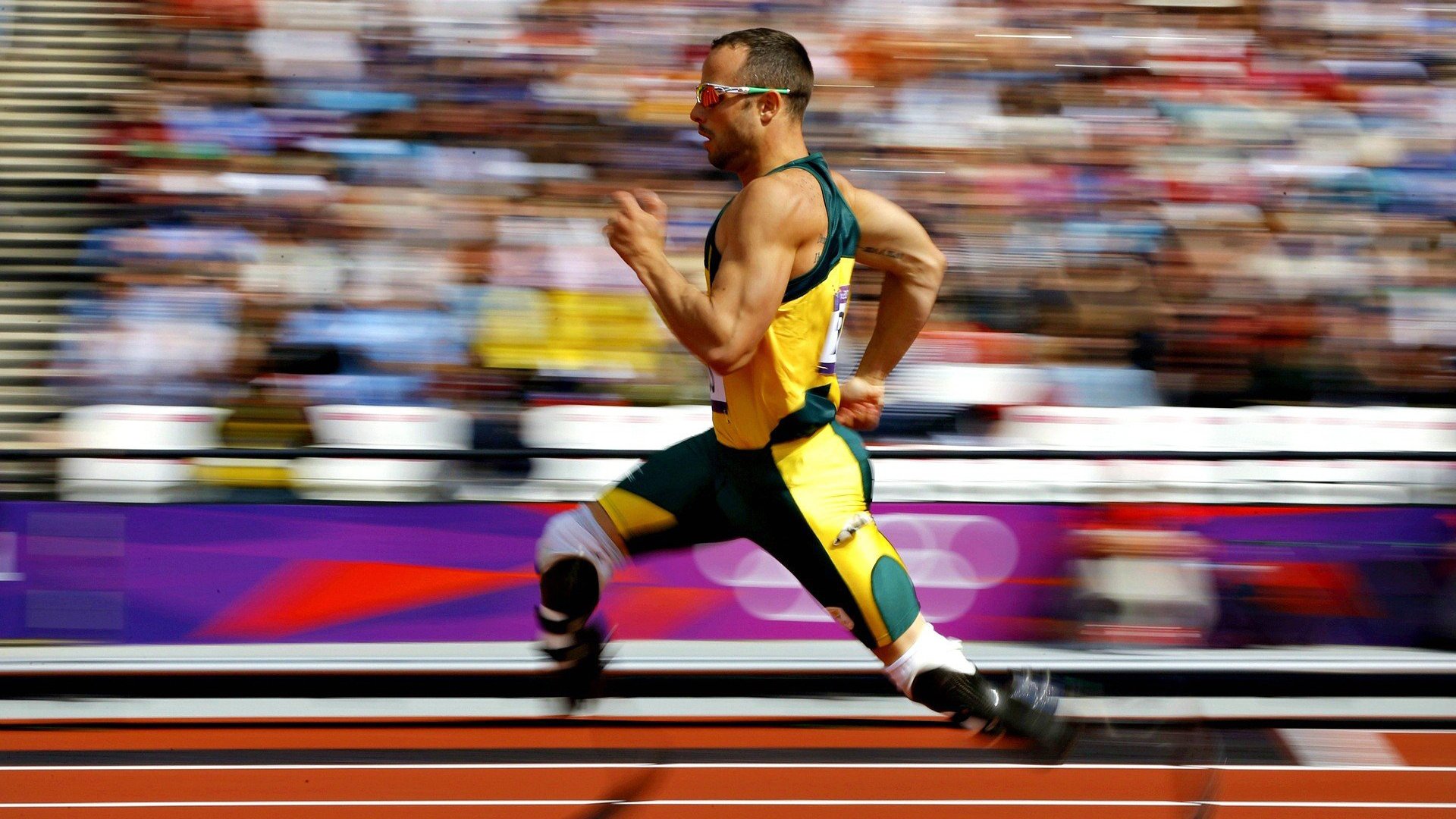 卡塔尔战术纪律铸就压制，拉什福德数据爆炸引领新时代