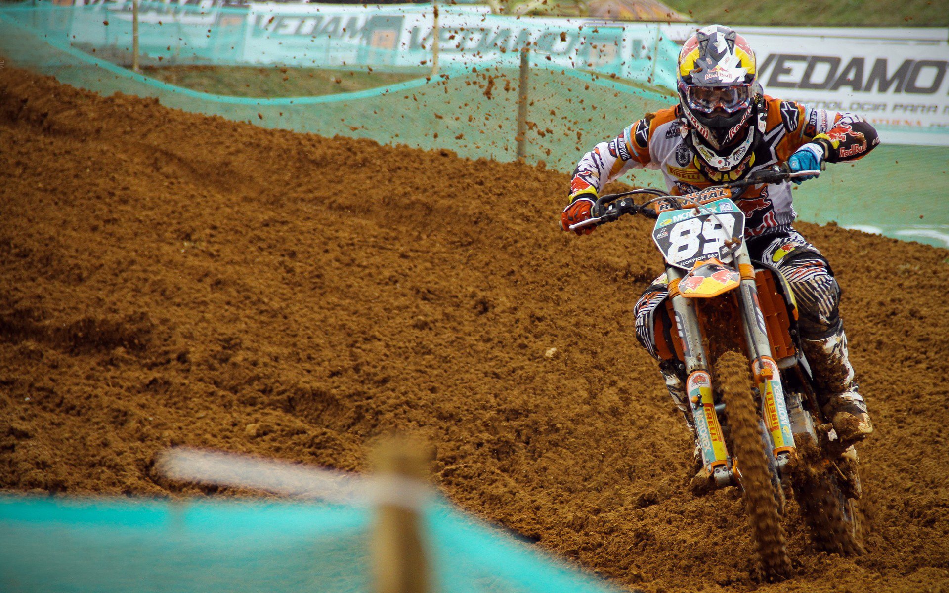 巴斯托尼持续制造杀伤，莱比锡红牛连续得分压制马里